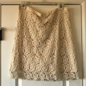 Cremieux size 14 cream colored crochet mini skirt